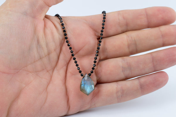 Dainty Labradorite and Black Spinel Beaded Necklace, n87