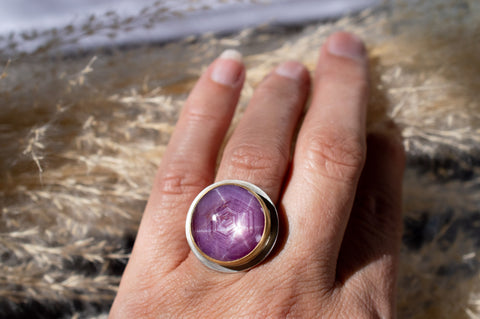 Star Sapphire Ring in 22k Gold and 925 Silver 40 Carat Sapphire, f21